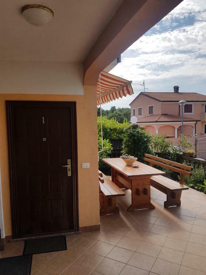 App Ena Apartment Umag Exterior photo